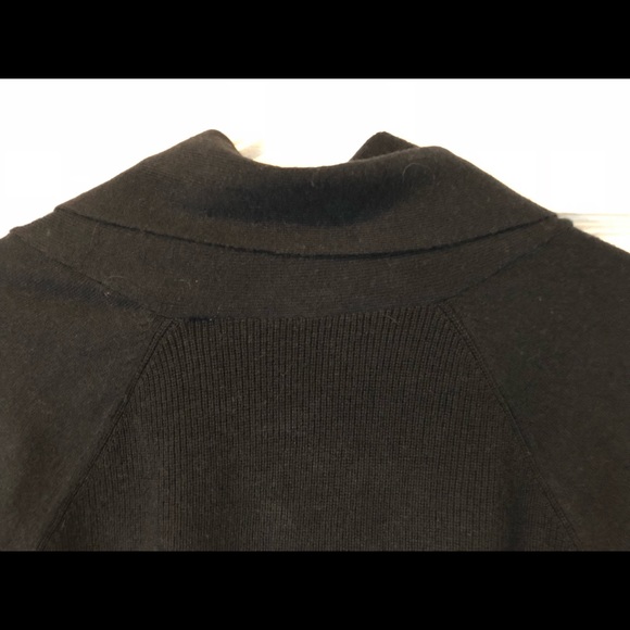 Black Tahari shawl neck sweater - Picture 4 of 6